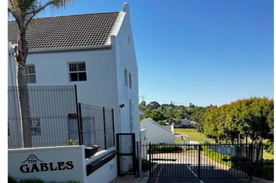 3 Bedroom Property for Sale in Aurora Western Cape